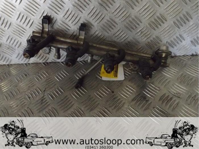 Usagé Système d'injection BMW 3 serie (E46/4) 318i Prix € 52,50 Règlement à la marge proposé par Autosloperij Pieper BV