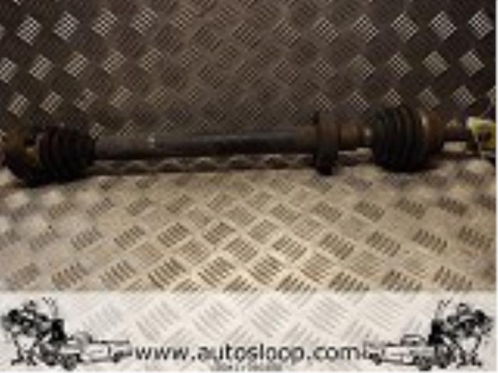 Front drive shaft, right from a Volkswagen Polo Variant (6KV5) 1.6 75 1998