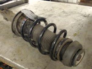 Used Fronts shock absorber, left Seat Arosa (6H1) 1.4 MPi Price € 36,75 Margin scheme offered by Autosloperij Pieper BV