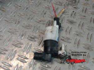 Usados Bomba de limpiaparabrisas delante Citroen Xsara Picasso (CH) Precio € 10,50 Norma de margen ofrecido por Autosloperij Pieper BV