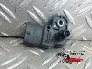 Map Sensor (Einlasskrümmer) van een Opel Astra H SW (L35) 1.3 CDTI 16V Ecotec 2006