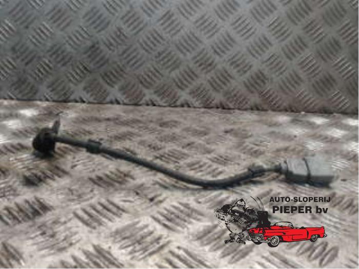 Begagnade TDC-sensor Volkswagen Caddy III (2KA,2KH,2CA,2CH) 2.0 SDI Pris € 15,75 Marginaltabell erbjuds av Autosloperij Pieper BV
