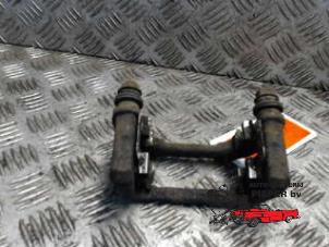 Used Rear brake calliperholder, right BMW 1 serie (E87/87N) 116i 1.6 16V Price € 15,75 Margin scheme offered by Autosloperij Pieper BV