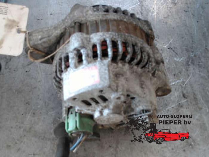 Begagnade Dynamo Honda Civic (EG) 1.5 DXi,LSi 16V Pris € 36,75 Marginaltabell erbjuds av Autosloperij Pieper BV