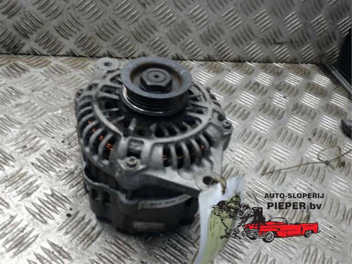 Begagnade Dynamo Mazda Demio (DW) 1.3 16V Pris € 42,00 Marginaltabell erbjuds av Autosloperij Pieper BV