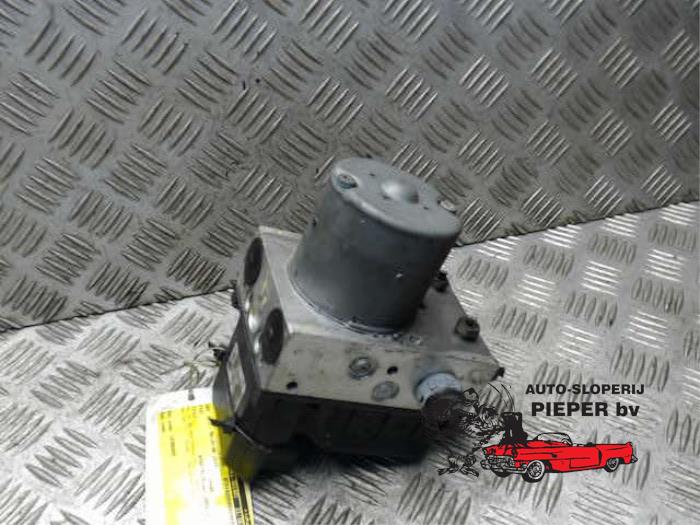 Begagnade ABS-pump Fiat Stilo (192A/B) 1.6 16V 5-Drs. Pris € 78,75 Marginaltabell erbjuds av Autosloperij Pieper BV