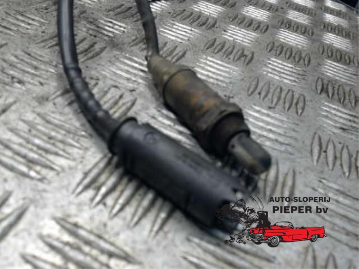 Lambda probe from a BMW 3 serie (E46/4) 320i 24V 1999