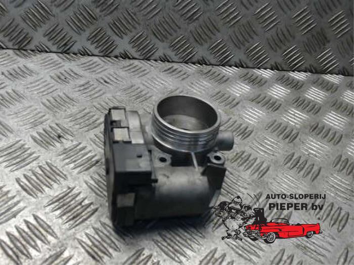 Gebrauchte Drosselklappengehäuse Peugeot 206 CC (2D) 1.6 16V Preis € 52,50 Margenregelung angeboten von Autosloperij Pieper BV