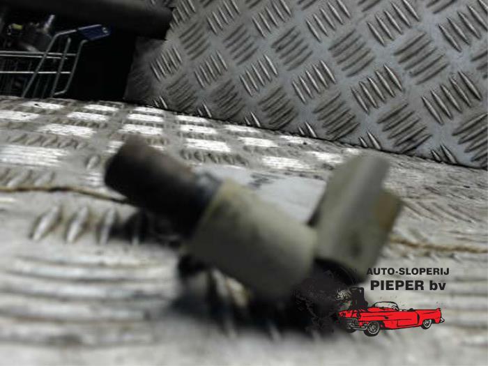 Gebrauchte Nockenwelle Sensor Citroen C4 Berline (LC) 1.4 16V Preis € 36,75 Margenregelung angeboten von Autosloperij Pieper BV