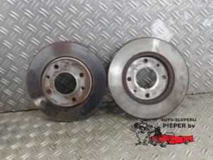 Used Front brake disc Peugeot 206 (2A/C/H/J/S) 1.4 XR,XS,XT,Gentry Price € 36,75 Margin scheme offered by Autosloperij Pieper BV