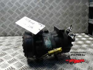 Used Air conditioning pump Peugeot 206 SW (2E/K) 1.4 16V Price € 78,75 Margin scheme offered by Autosloperij Pieper BV