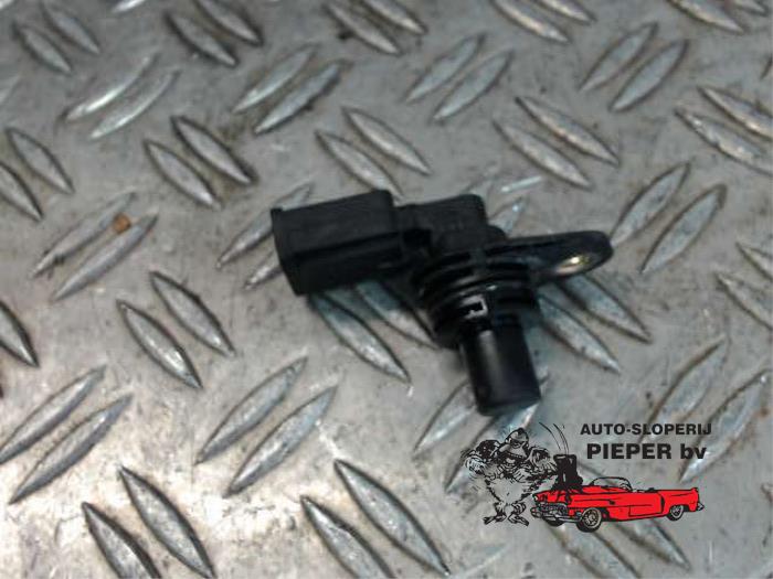 Begagnade Kamaxelsensor Volkswagen Golf IV (1J1) 1.6 16V Pris € 21,00 Marginaltabell erbjuds av Autosloperij Pieper BV