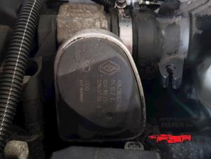 Used Throttle body Renault Clio III (BR/CR) 1.4 16V Price € 36,75 Margin scheme offered by Autosloperij Pieper BV