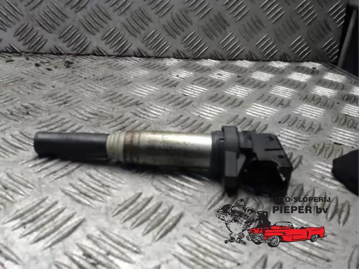 Pen ignition coil from a BMW 1 serie (E81) 116i 2.0 16V 2009