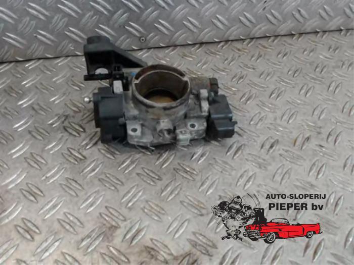 Gebrauchte Drosselklappengehäuse Peugeot 406 Coupé (8C) 2.0 16V Preis € 36,75 Margenregelung angeboten von Autosloperij Pieper BV
