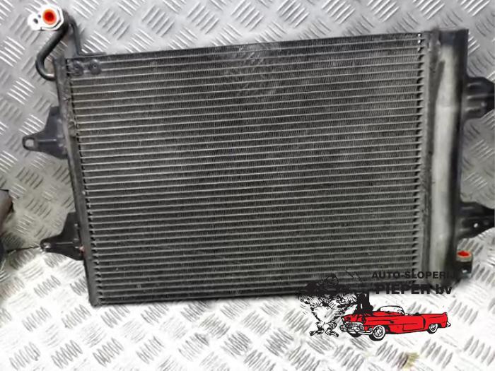 Usagé Condenseur de climatisation Seat Cordoba (6L2) 1.4 16V Prix € 36,75 Règlement à la marge proposé par Autosloperij Pieper BV