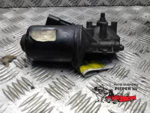 Used Front wiper motor Opel Corsa B (73/78/79) 1.6i 16V Sport,GSi Price on request offered by Autosloperij Pieper BV