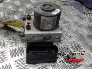 Bloc ABS d'un Citroën C3 (FC/FL/FT) 1.4 HDi 2004