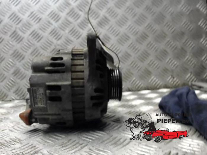 Begagnade Dynamo Mitsubishi Colt (CJ) 1.3 GL,GLX 12V Pris € 42,00 Marginaltabell erbjuds av Autosloperij Pieper BV
