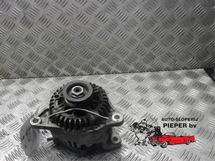 Begagnade Dynamo Nissan Micra (K11) 1.0 L,LX 16V Pris € 36,75 Marginaltabell erbjuds av Autosloperij Pieper BV