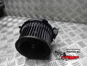 Usagé Moteur de ventilation chauffage Citroen Xsara Picasso (CH) Prix € 42,00 Règlement à la marge proposé par Autosloperij Pieper BV