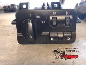 Used Light switch BMW 3 serie (E46/4) 318i Price € 26,25 Margin scheme offered by Autosloperij Pieper BV