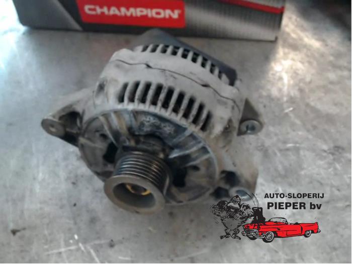 Usagé Dynamo Opel Vectra B (36) 1.8 16V Ecotec Prix € 52,50 Règlement à la marge proposé par Autosloperij Pieper BV
