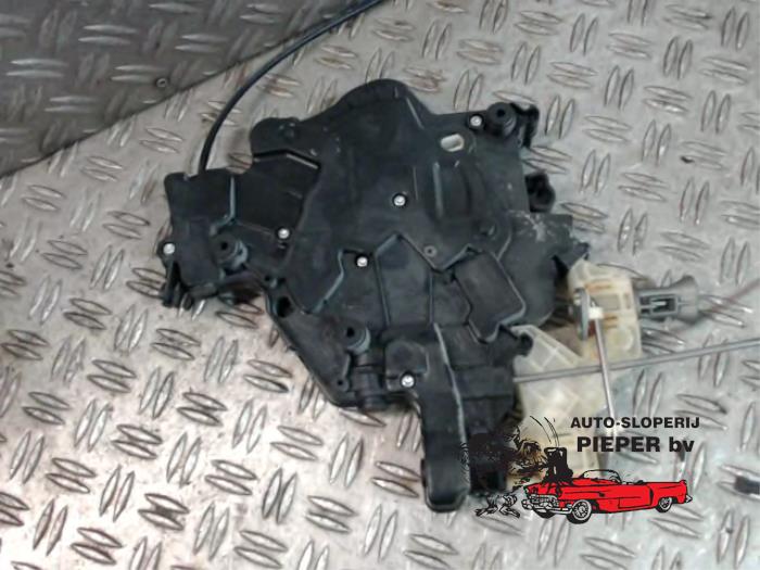 Sliding Door Lock Mechanism Right Volkswagen Caddy III 2 0 SDI 