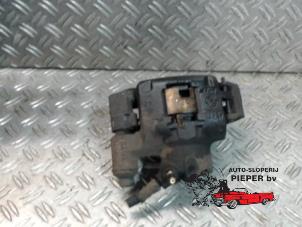 Used Front brake calliper, left Fiat Panda (169) Price € 36,75 Margin scheme offered by Autosloperij Pieper BV