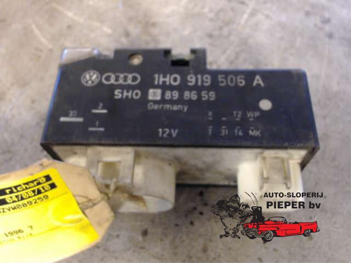 Used Cooling computer Volkswagen Golf III (1H1) 2.0 GTI Price € 26,25 Margin scheme offered by Autosloperij Pieper BV