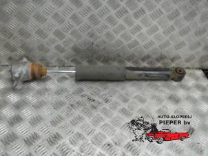 Used Rear shock absorber, left Skoda Octavia Combi (1Z5) 1.2 TSI Price € 21,00 Margin scheme offered by Autosloperij Pieper BV