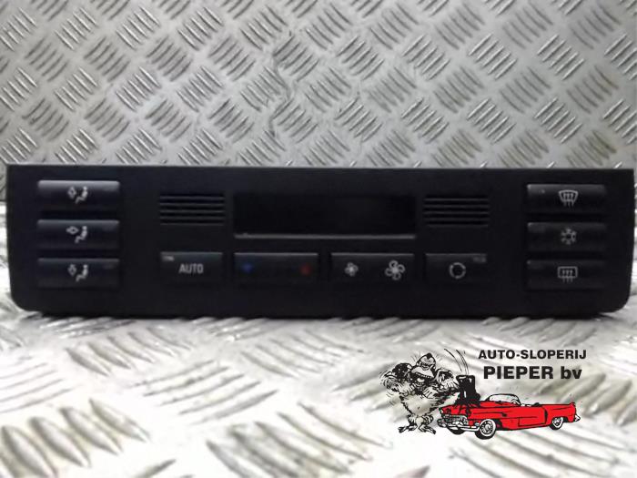 Begagnade Klimatpanel BMW 3 serie (E46/4) 318i Pris € 36,75 Marginaltabell erbjuds av Autosloperij Pieper BV