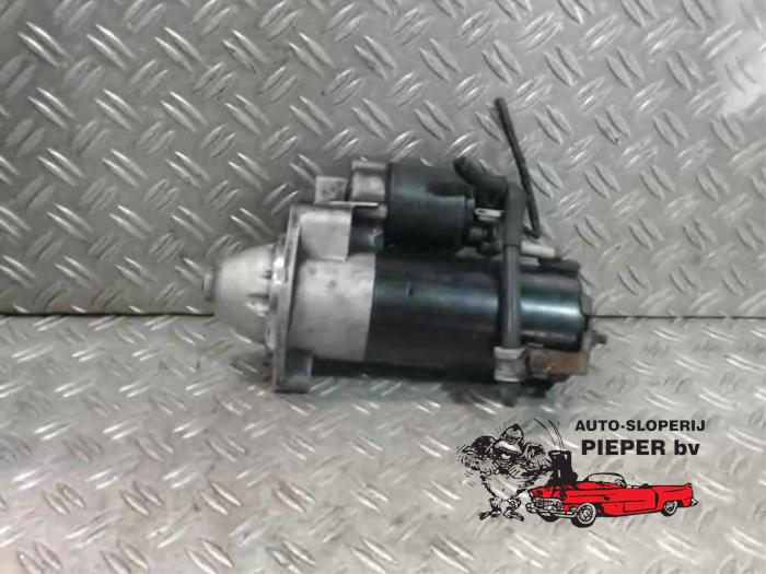 Used Starter Volkswagen Passat Variant (3B6) 1.9 TDI 100 Price € 36,75 Margin scheme offered by Autosloperij Pieper BV