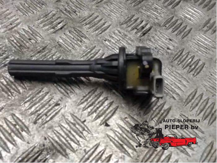 Pen ignition coil from a Daihatsu YRV (M2)  2003
