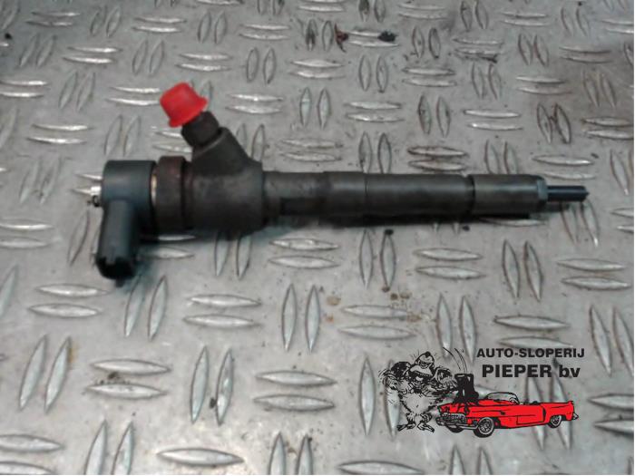 Injector (diesel) from a Suzuki New Ignis (MH) 1.3 DDiS 16V 2003