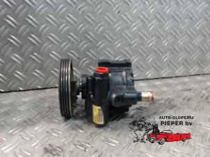 Used Power steering pump Renault Kangoo Express (FC) 1.2 Price € 52,50 Margin scheme offered by Autosloperij Pieper BV