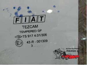 Gebrauchte Türscheibe 2-türig rechts Fiat Doblo Cargo (223) 1.9 JTD Preis € 26,25 Margenregelung angeboten von Autosloperij Pieper BV
