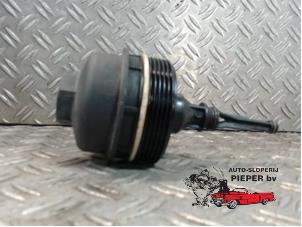 Used Oil cap Volkswagen Fox (5Z) Price on request offered by Autosloperij Pieper BV