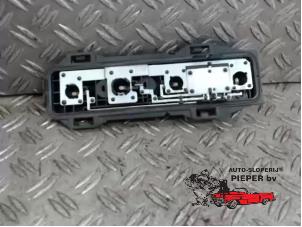 Used PCB, left taillight Peugeot 307 SW (3H) 2.0 HDi 90 Price € 21,00 Margin scheme offered by Autosloperij Pieper BV