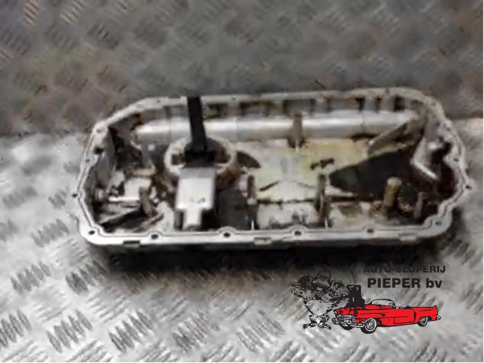 Usagé Couvercle carter Audi A6 (C6) 2.4 V6 24V Prix € 63,00 Règlement à la marge proposé par Autosloperij Pieper BV
