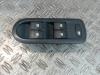 Electric window switch from a Renault Megane II Grandtour (KM) 2.0 16V 2007