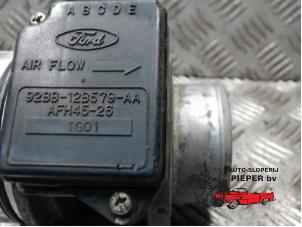 Luftmassenmesser van een Ford Escort 6 (ANL) 1.8 CLX,Ghia 16V 1996