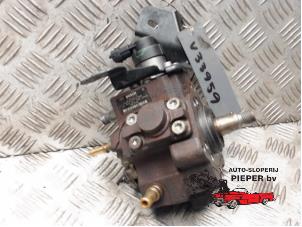 Usagé Pompe haute pression Peugeot Bipper (AA) 1.4 HDi Prix € 157,50 Règlement à la marge proposé par Autosloperij Pieper BV
