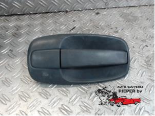 Used Door handle 2-door, right Opel Vivaro 2.0 CDTI Price on request offered by Autosloperij Pieper BV
