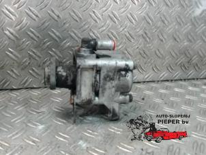 Used Power steering pump BMW 3 serie Touring (E46/3) 318i Price on request offered by Autosloperij Pieper BV