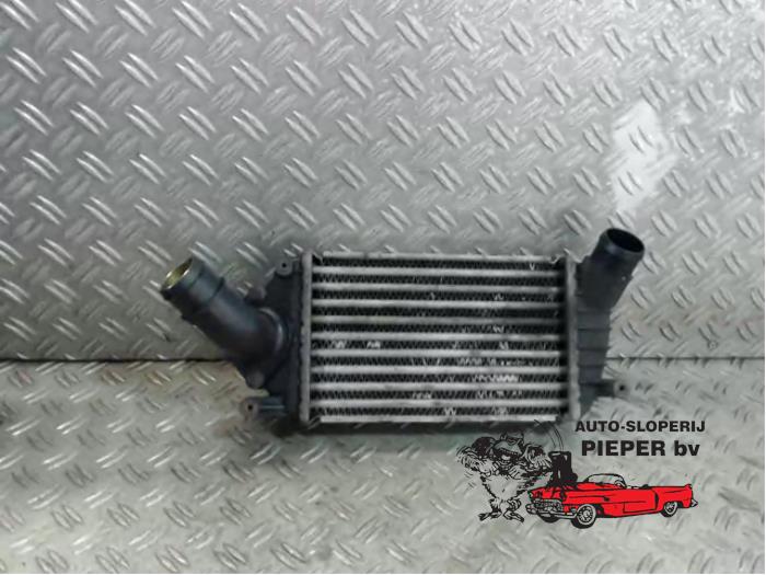 Usados Intercooler Volkswagen Lupo (6X1) 1.2 TDI 3L Precio € 42,00 Norma de margen ofrecido por Autosloperij Pieper BV