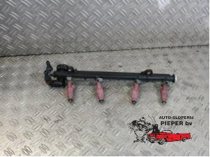 Used Fuel injector nozzle Ford Fiesta 4 1.3i Price € 52,50 Margin scheme offered by Autosloperij Pieper BV