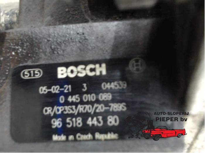 Bomba de alta presión de un Ford Focus 2 Wagon 1.6 TDCi 16V 110 2005