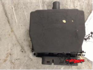 Ordinateur ABS d'un Seat Ibiza III (6L1) 1.9 TDI FR 2002