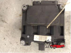 Ordinateur ABS d'un Seat Ibiza III (6L1) 1.9 TDI FR 2002